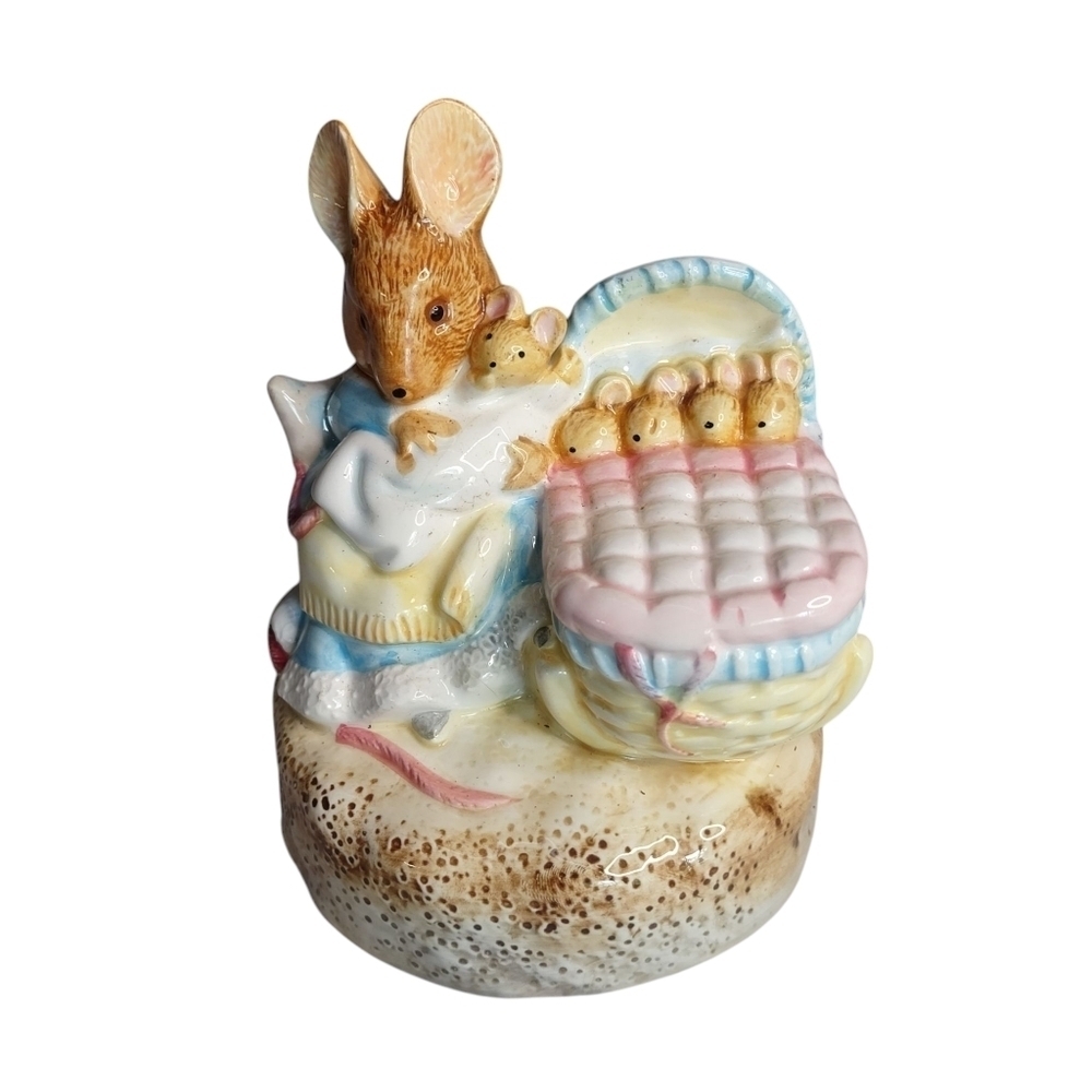 Vintage1990 SCHMID Beatrix Potter HUNCA MUNCA Music Box New In Original Box